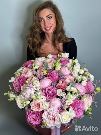 Букеты живые цветы / Композиции из цветов