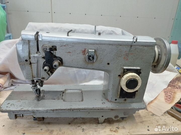 Швейная машинка 330кл