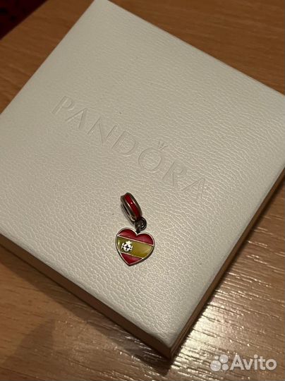 Украшение шарм