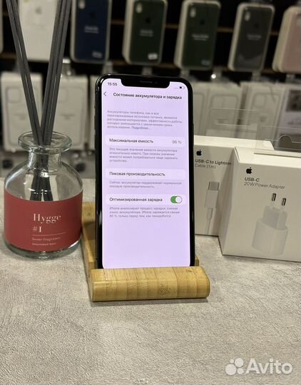 iPhone X, 64 ГБ