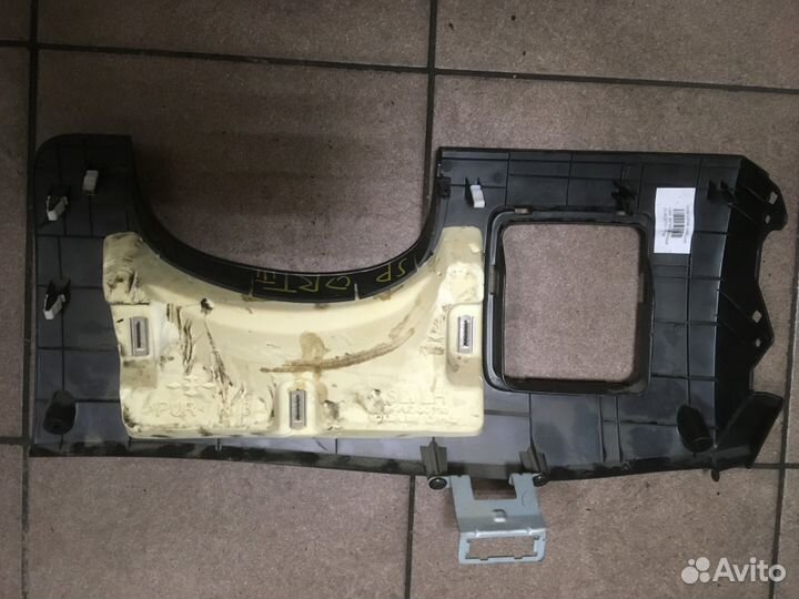 Накладка под колени Kia Sportage 3