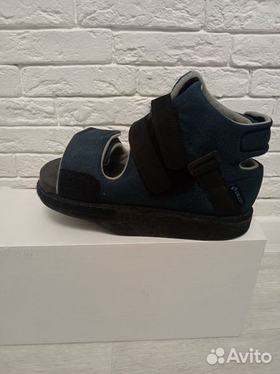 Послеоперационный ботинок Барука