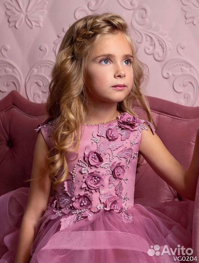 Стильное платье для девочки