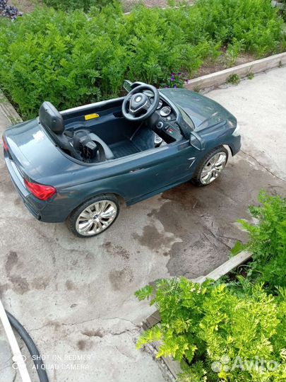 Детский электромобиль