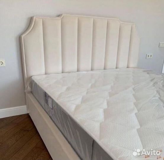 Кровати двуспальные в наличии и на заказ