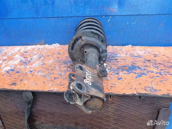 Стойка передняя правая Ford Mondeo 5 2014-2019