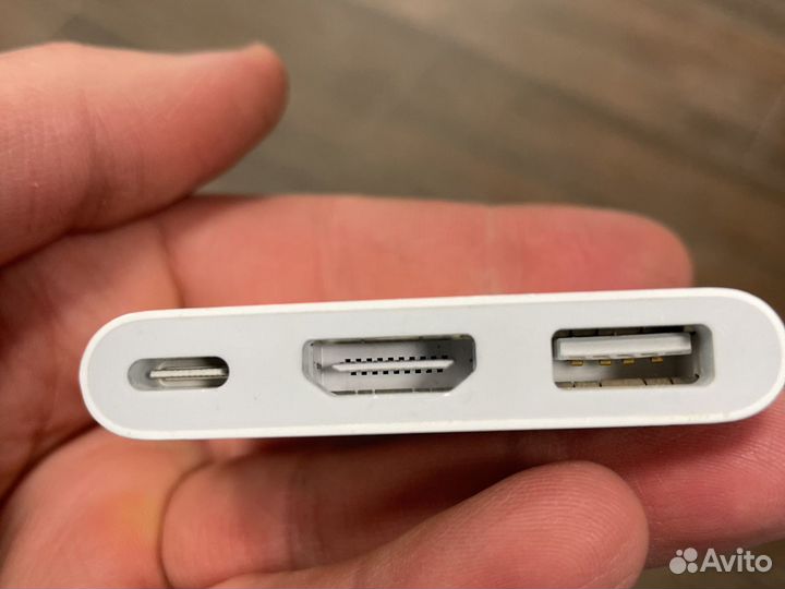 Apple USB-C Digital AV Multiport