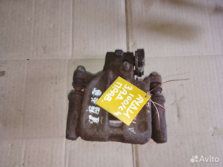 Суппорт задний правый Audi 100 C4