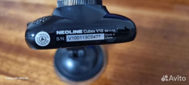 Автомобильный видеорегистратор Neoline cubex V10