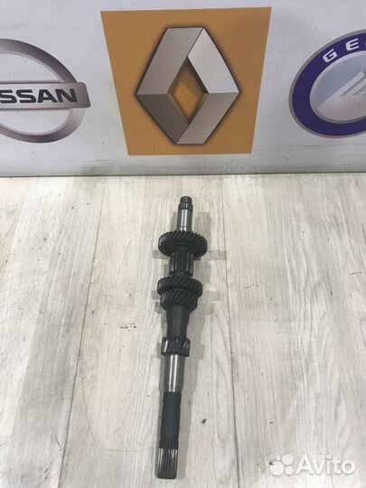 Первичный вал коробки передач кпп Renault logan