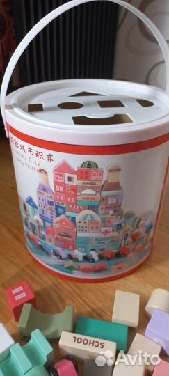 Деревянный конструктор город