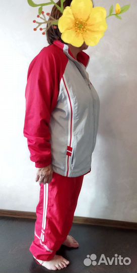 Спортивный костюм женский Sergio Tacchini