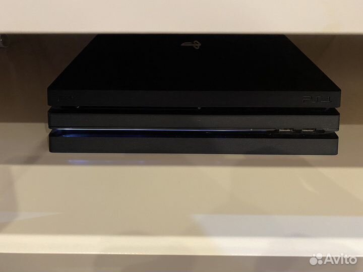 Sony playstation 4 pro 1tb