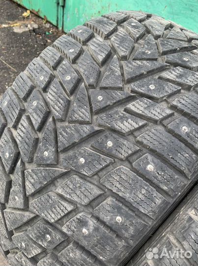 Dunlop Grandtrek Ice 02 275/40 R20 и 315/35 R20 110T