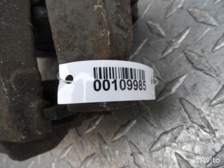 Суппорт передний левый BMW X5 E70