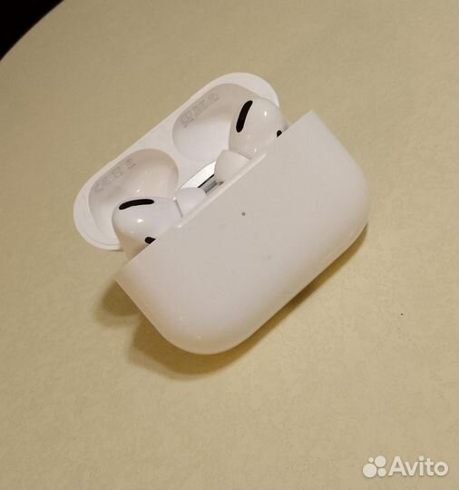 Наушники apple airpods