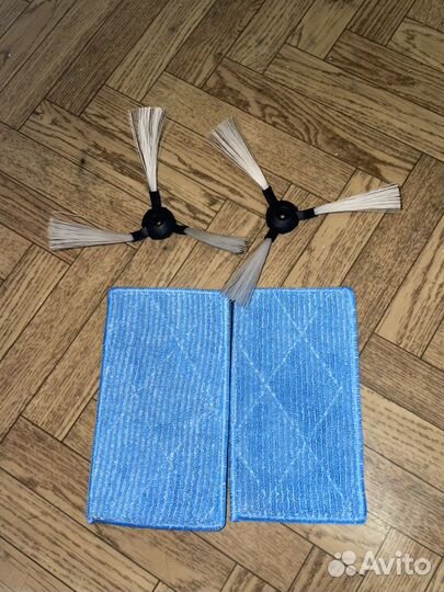 Робот пылесос redmond r290