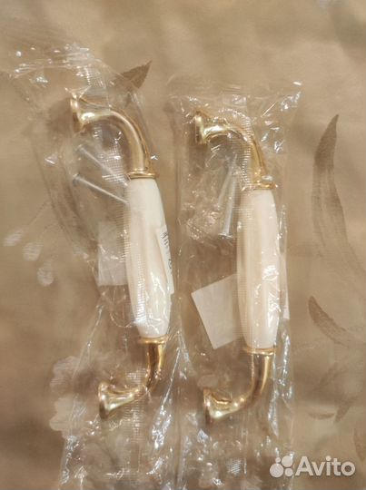 Ручки мебельные золото эмаль