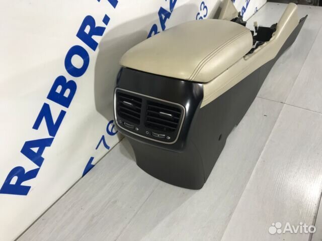 Центральная консоль KIA quoris 3.8 ат