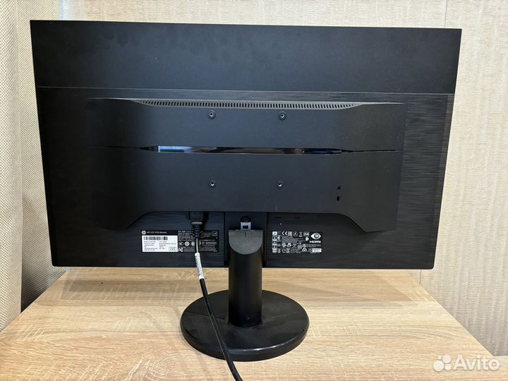 Монитор HP 27