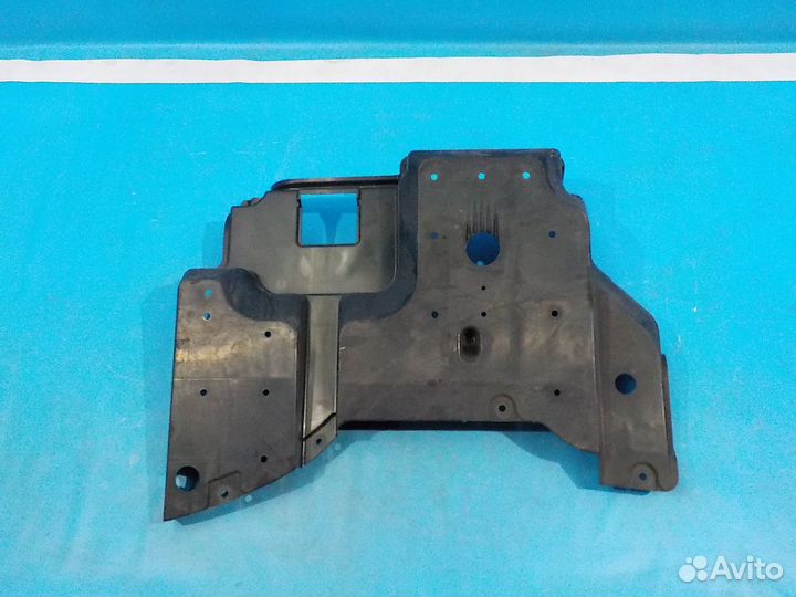 Защита топливного бака toyota Auris (E15) 2006-201