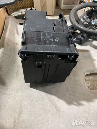 Короб аккумулятора в сборе Citroen C4