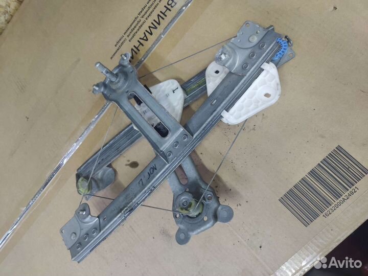 Стеклоподъемники задние Renault Logan 1