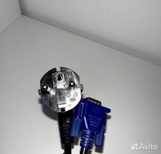 Монитор philips