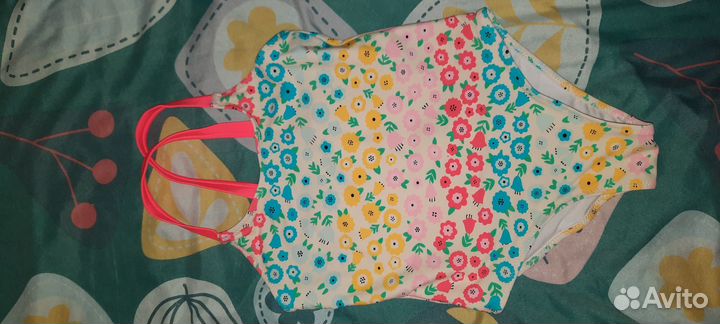 Купальник для девочки 5-6лет, бу