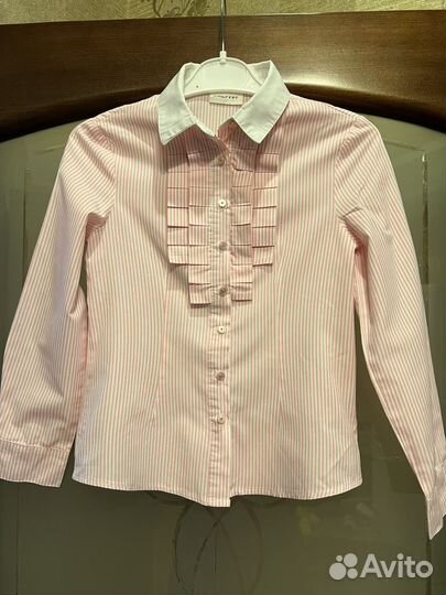 Продам блузки и брюки для школы