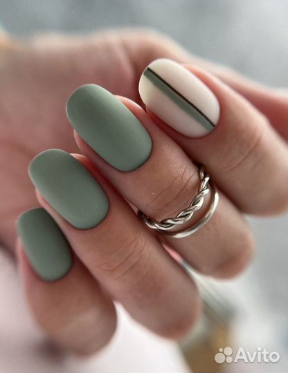 Маникюр,педикюр