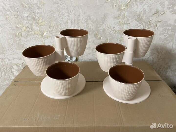 Горшки для цветов растений. Кашпо