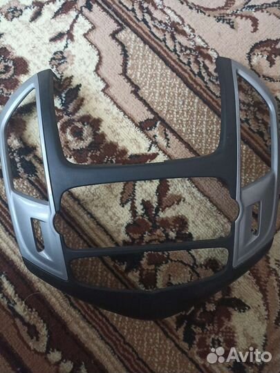 Магнитола chevrolet cruze и рамка