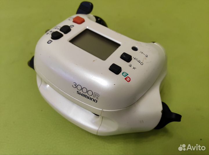 Электрокатушка на кальмара и омуля Shimano 3000 R