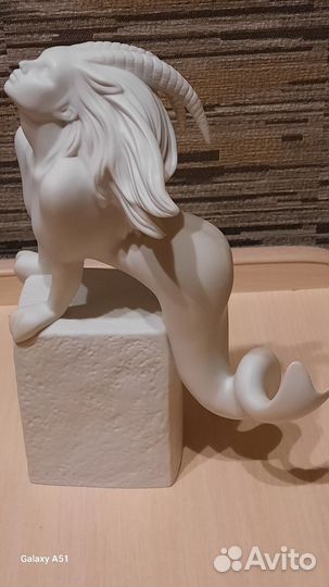 Фарфоровые статуэтки