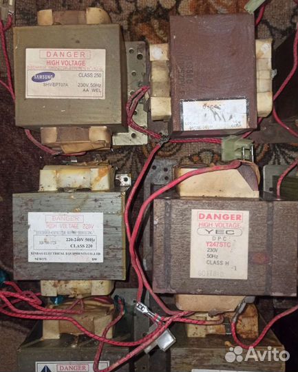 Трансформаторы от свч разные