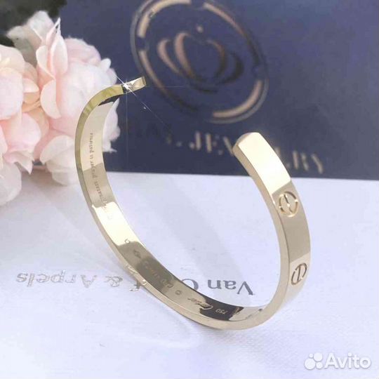 Золотой браслет Cartier Love