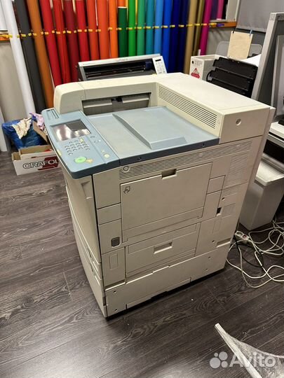 Мфу лазерный цветной
