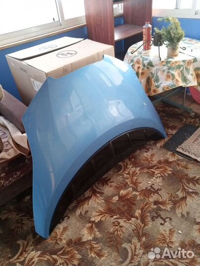 Капот Nissan leaf ZE0 AZE0