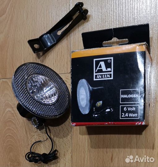 Фонарь велосипедный для динамовтулки