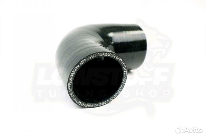 Патрубок силиконовый 90 град 76 мм в 51 мм длина 100 мм стенка 5мм черный