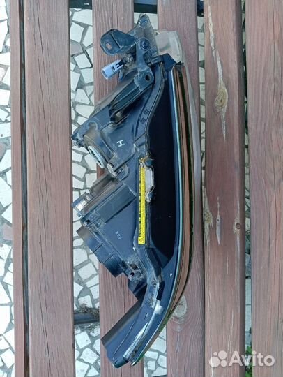 Фара на toyota camry 55