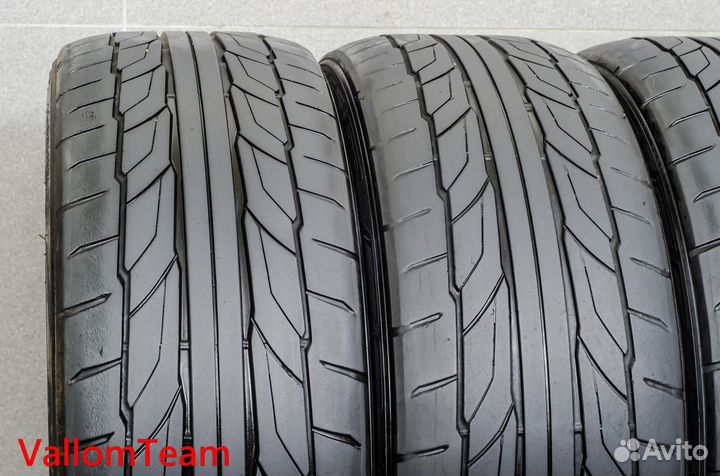 Nitto NT555 G2 215/45 R18 93Y