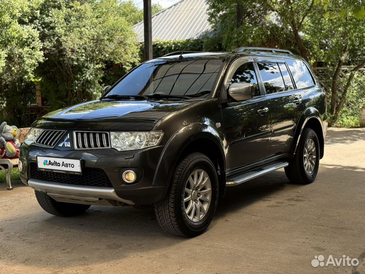 Mitsubishi Pajero Sport 2.5 AT, 2011, 185 500 км