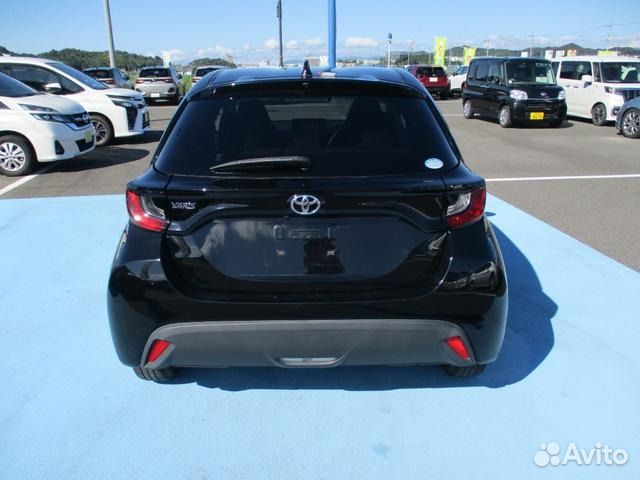 Toyota Yaris 1.0 CVT, 2020, 28 000 км