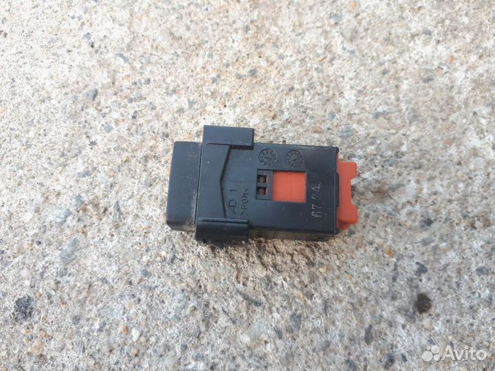 Кнопка подогрева сидений Suzuki Grand Vitara 2