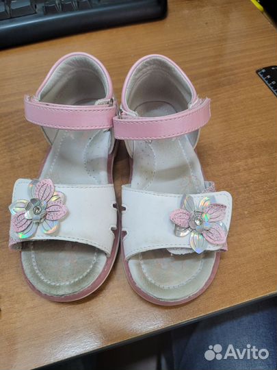 Сандали для девочки в садик 28р