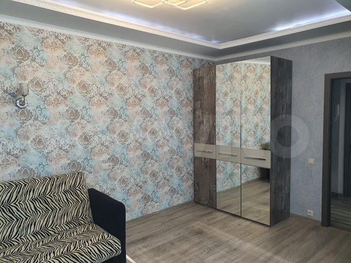 1-к. квартира, 38 м², 8/16 эт.