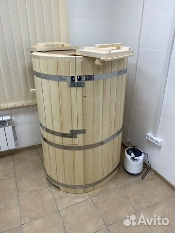 Массажная кушетка