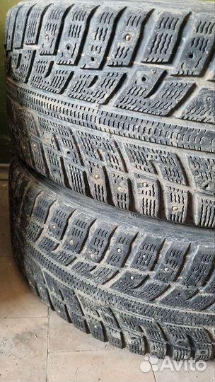 Kumho I'Zen KW22 215/50 R17